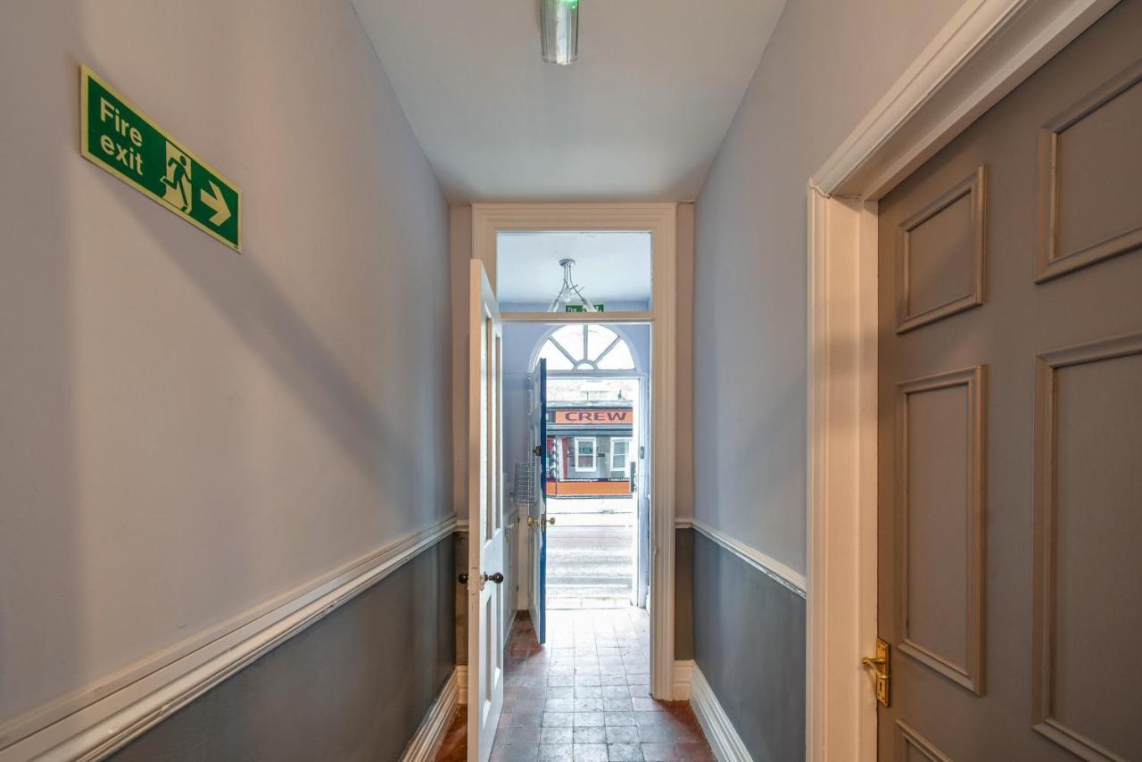 Fifth Quarter Apartment With Free Parking ヨーク エクステリア 写真